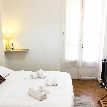 Piétonne 44 Nice